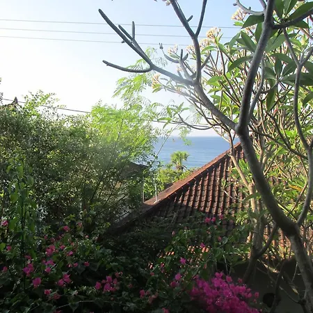 Bo\'S Bungalows And Restaurant