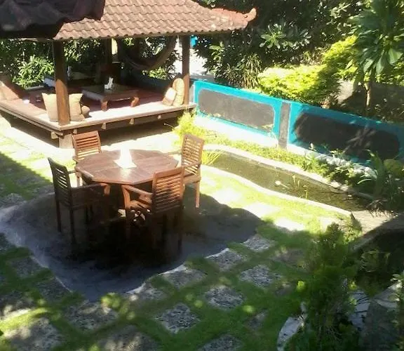 Bo's Bungalows And Restaurant BALI